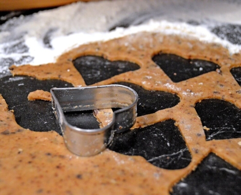 Plätzchenbacken auf der SCR Skihütte