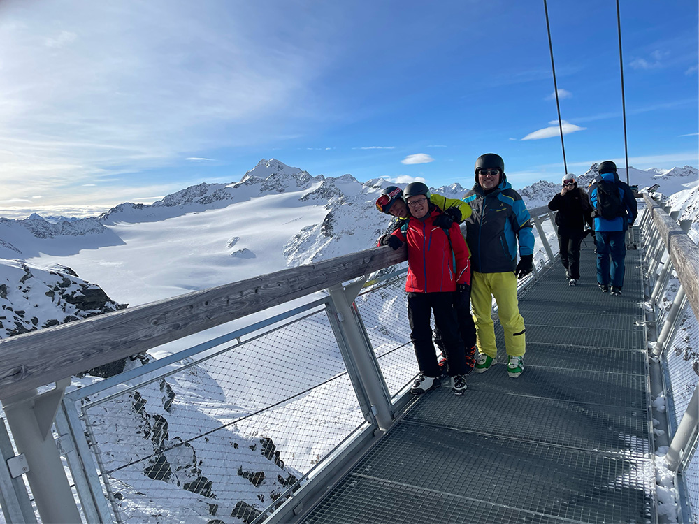 Aussichtsplattform bei der Gletscher-Skifahrt des SCR