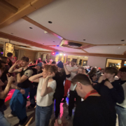 Apres Ski Party bei der Familienskifahrt ins Oberinntal 2026 des SCR