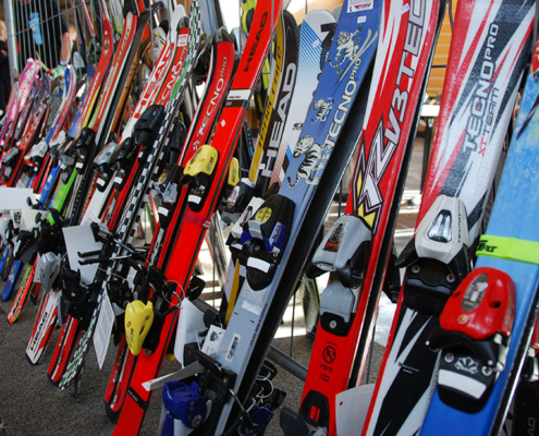 Skibasar des SCR im Propsteihaus Petersberg