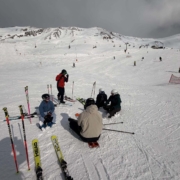 Skipause bei der Jugendskifahrt Pfunds 2026 des SCR Fulda