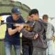 Hilfestellungen beim Laserbiathlon am Hessentagsstand des SCR Fulda